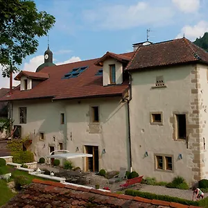 Le Manoir Couette-café Chaumont (Haute-Savoie)